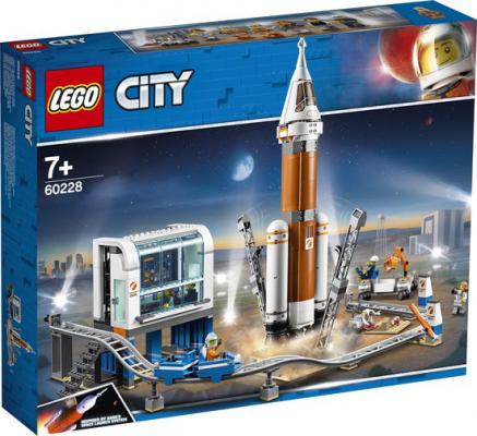 LEGO City Ruimtevaart Ruimteraket en Vluchtleiding (60228), huren vanaf €6,25/week