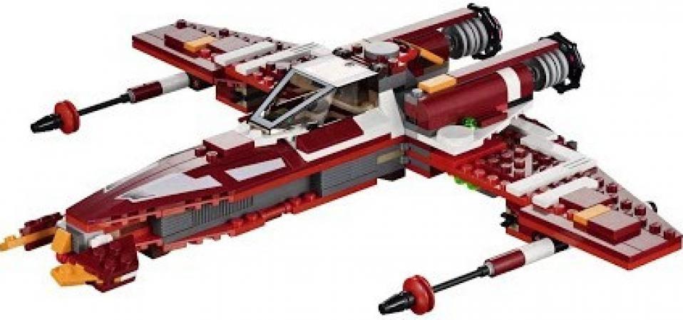 LEGO Star Wars Rep Striker (9497), huren vanaf €1,75/week