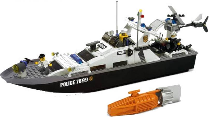LEGO City Police Boat (7899), huren vanaf €1,50/week