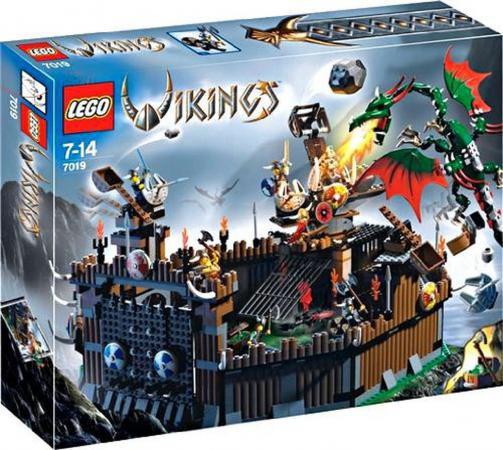 LEGO Viking Fortress against the Fafnir Dragon - 7019A (7019A), huren vanaf €9,50/week