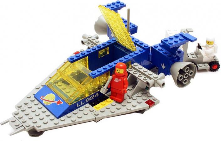 LEGO Space Spave Space Transporter (924), huren vanaf €4,50/week